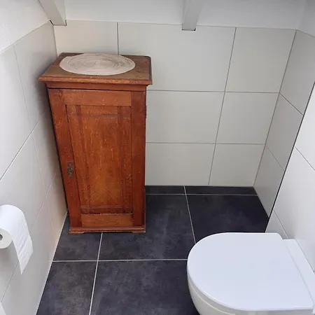 Apartamento Gemütliche In Am Rhein Hammerstein